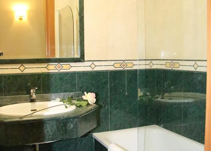 Mirage Hotel 3*