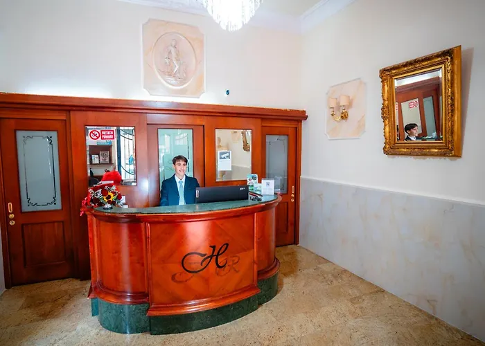 Mirage Hotel 3*